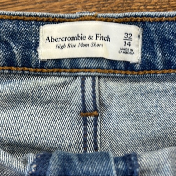 High Rise Distressed Mom Shorts - Picture 3 of 3